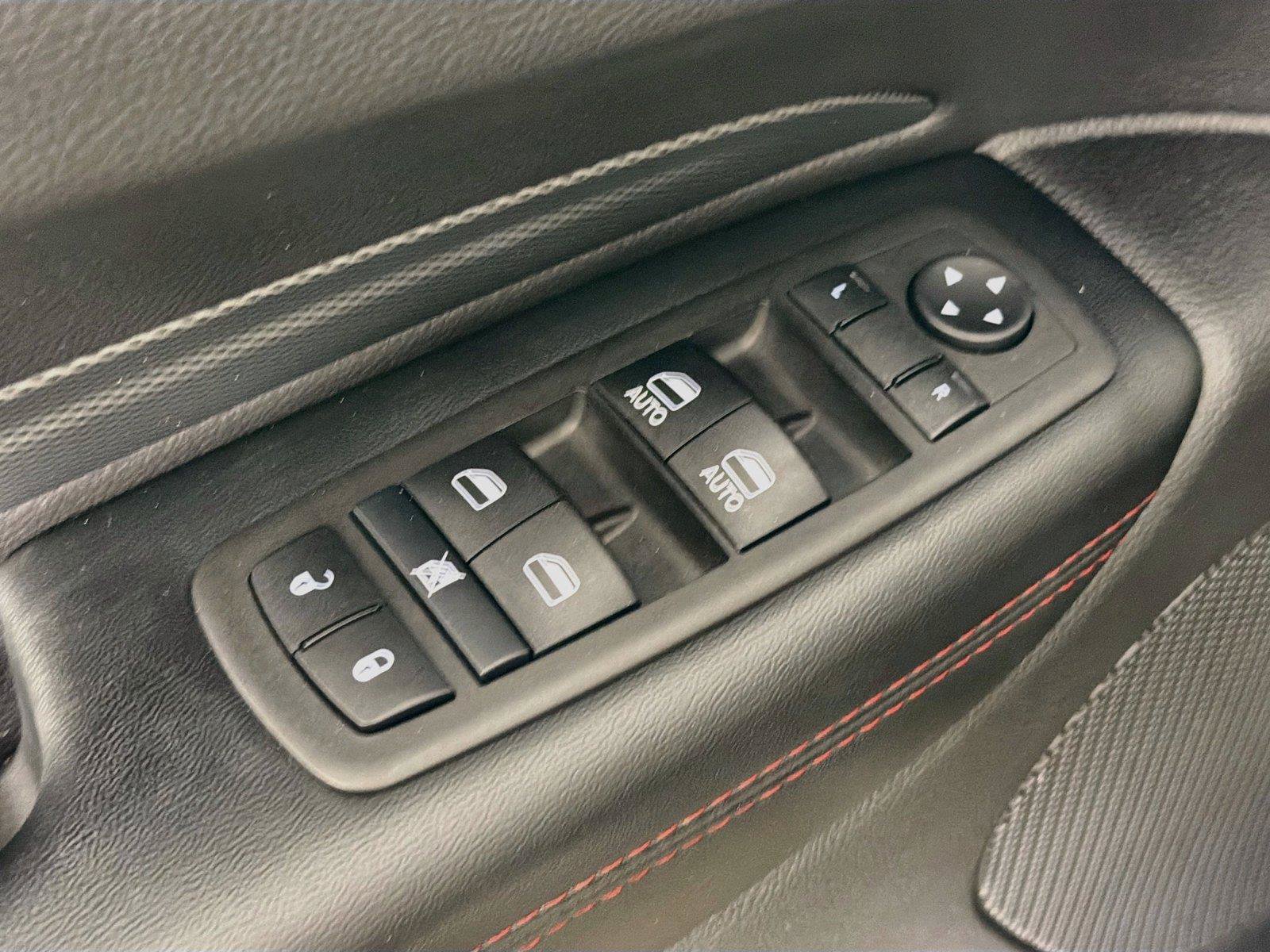 Used 2025 Dodge Durango GT AWD/4WD image 24
