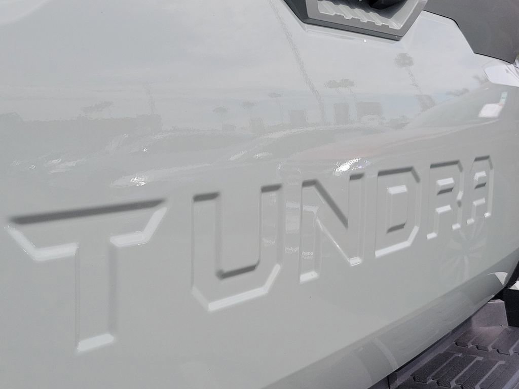 Used 2025 Toyota Tundra Limited image 29