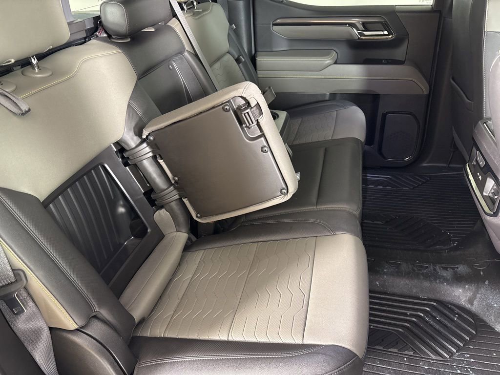 Used 2024 Chevrolet Silverado 1500 ZR2 w/ Technology Package image 31