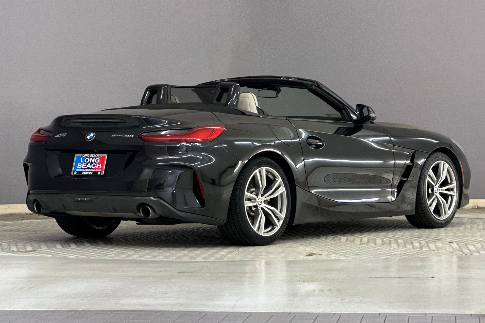 Used 2023 BMW Z4 sDrive30i w/ Convenience Package RWD image 8
