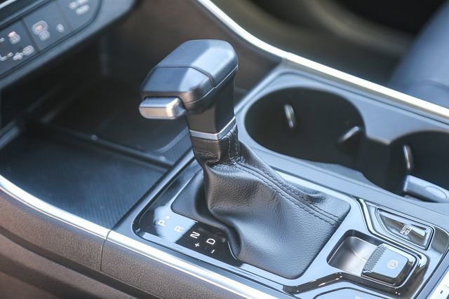 Used 2025 Kia Carnival SX Prestige image 20