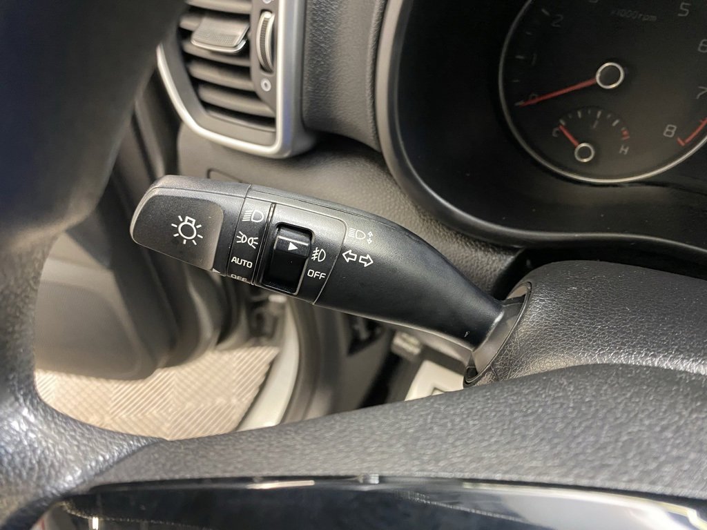 Used 2021 Kia Sportage LX image 30