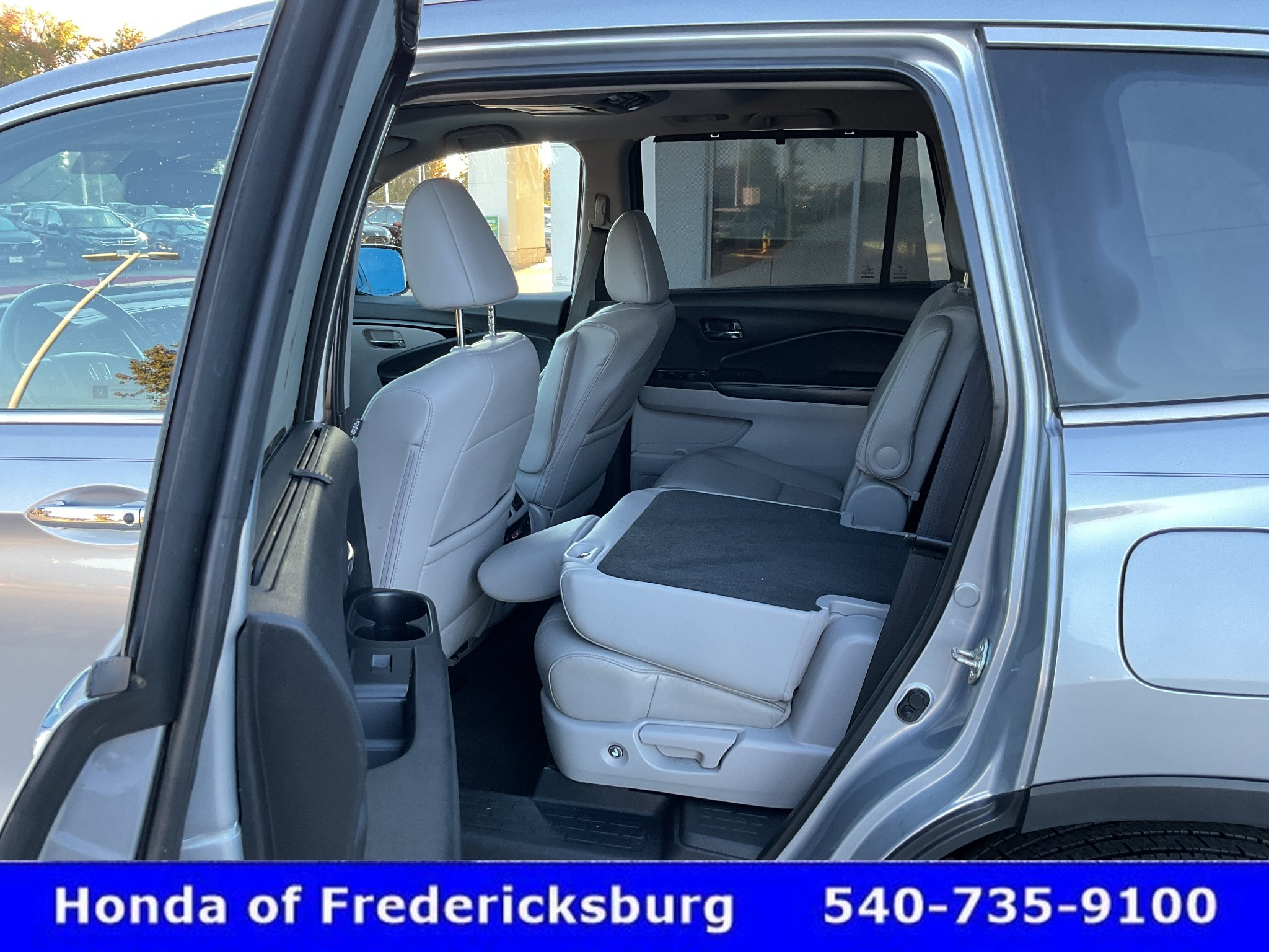 Certified 2017 Honda Pilot Elite image 24