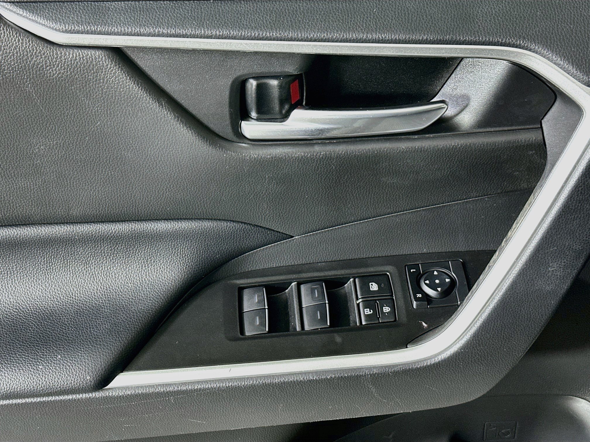 Certified 2023 Toyota RAV4 XLE Premium FWD image 14