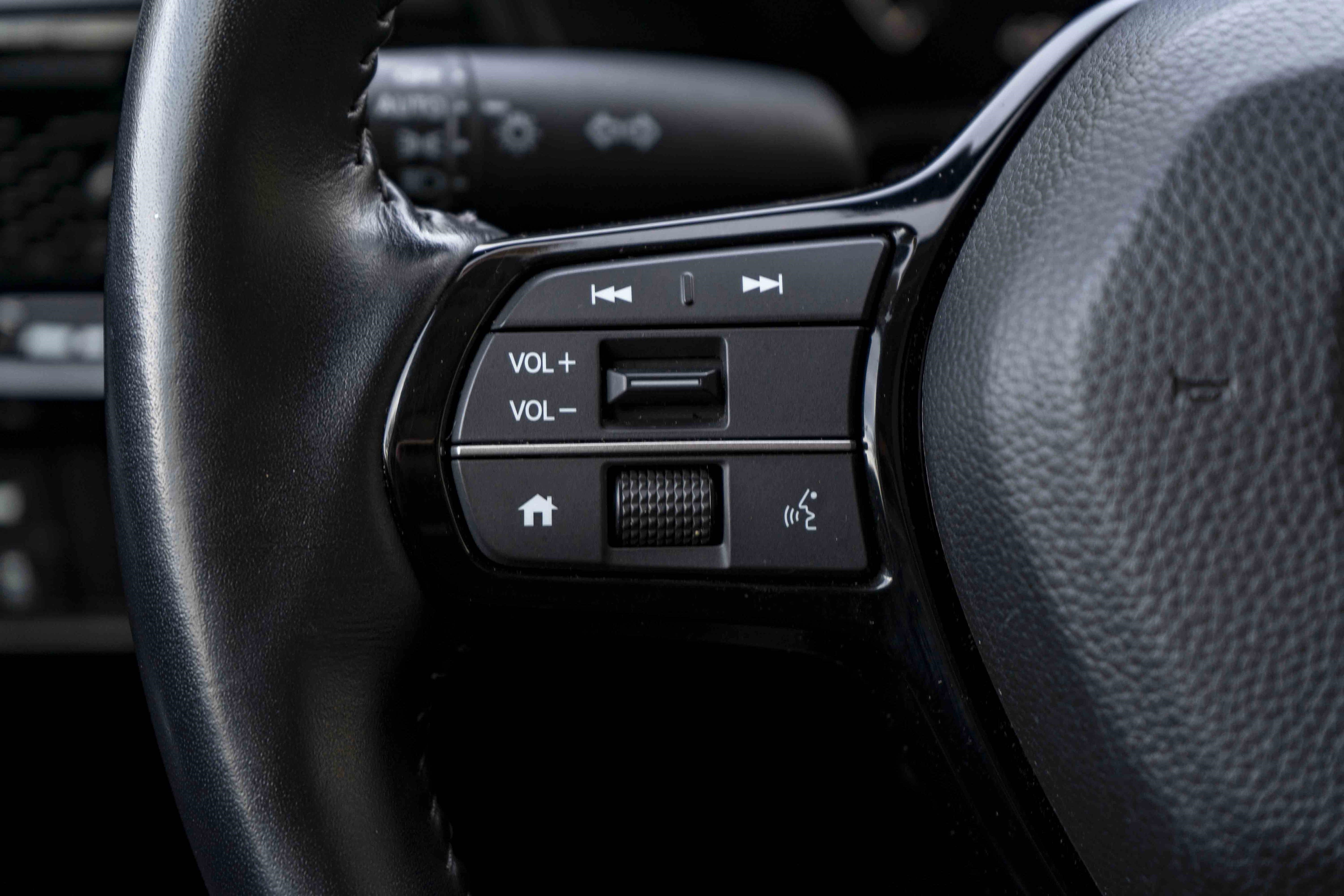 Used 2025 Honda CR-V EX-L image 20