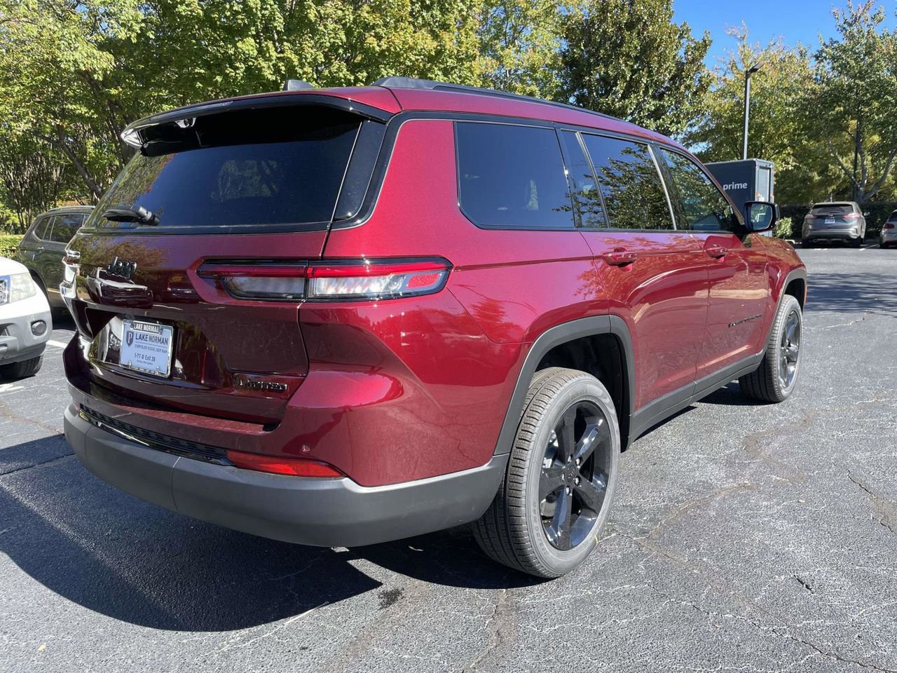 New 2025 Jeep Grand Cherokee L Limited image 9