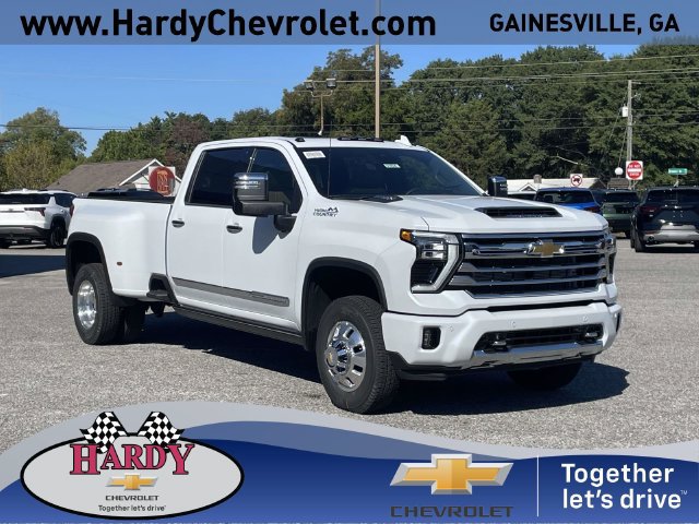 New 2026 Chevrolet Silverado 3500 High Country w/ High Country Premium Package AWD/4WD image 1