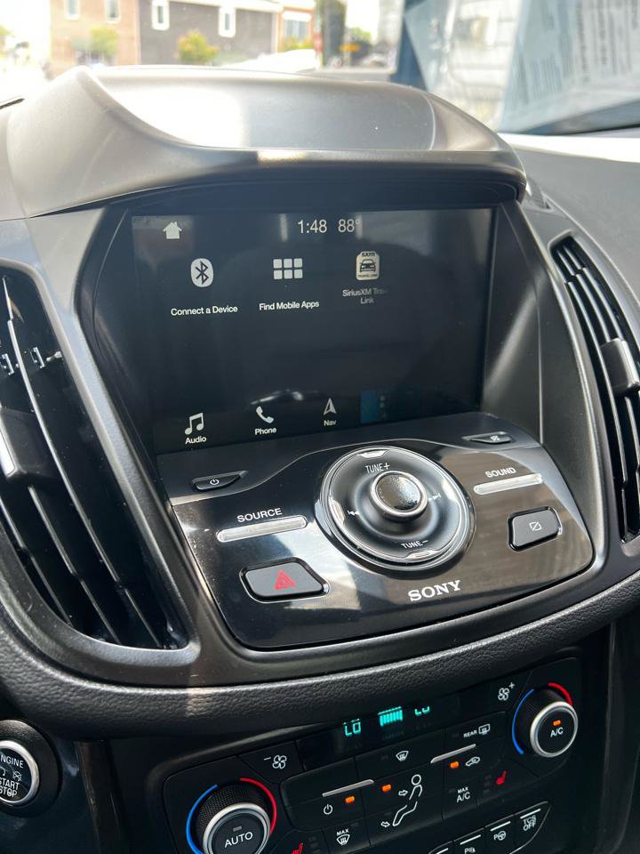 Used 2019 Ford Escape Titanium AWD/4WD image 25