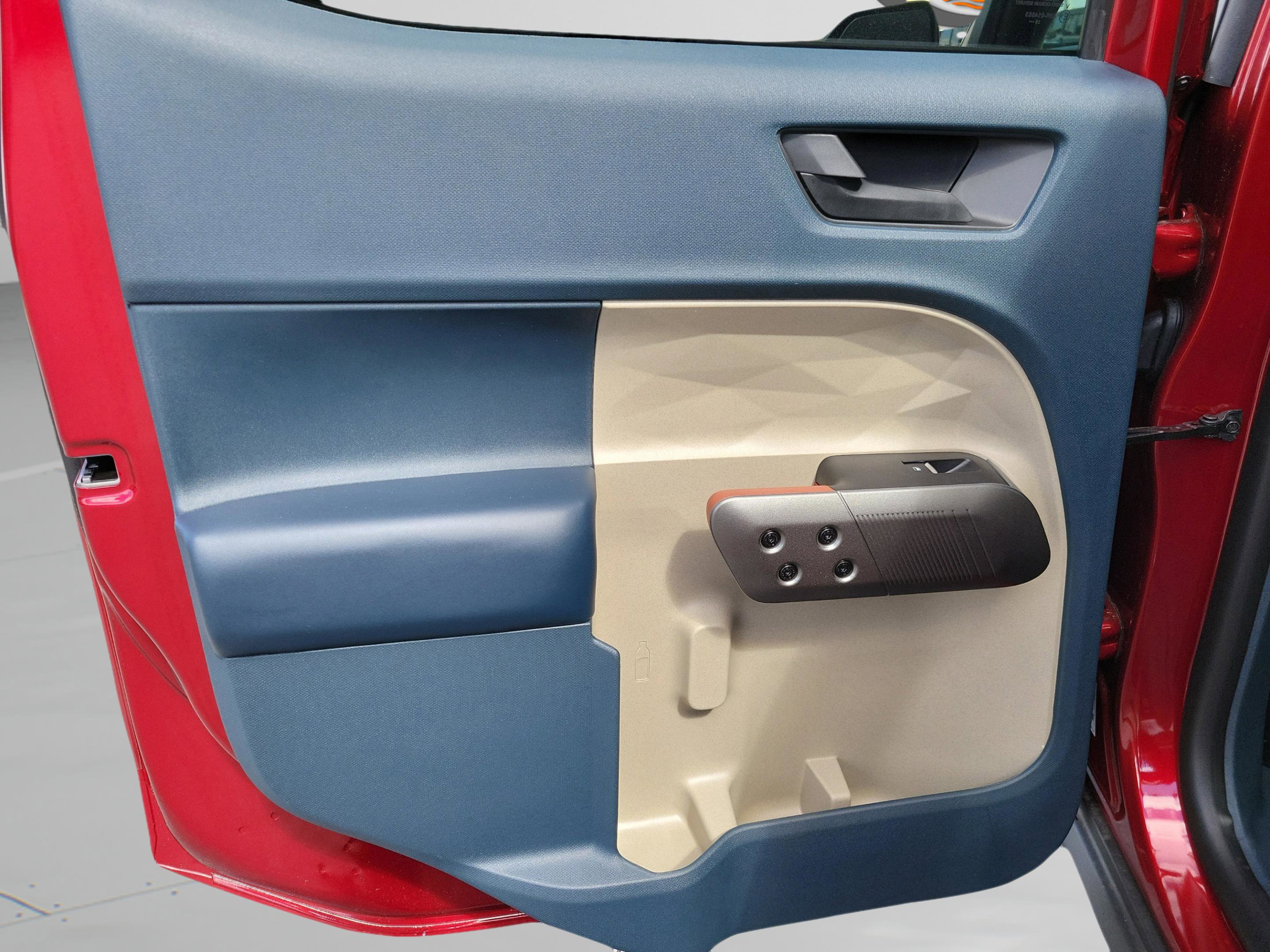 New 2026 Ford Maverick Lariat w/ 4K Tow Package image 30