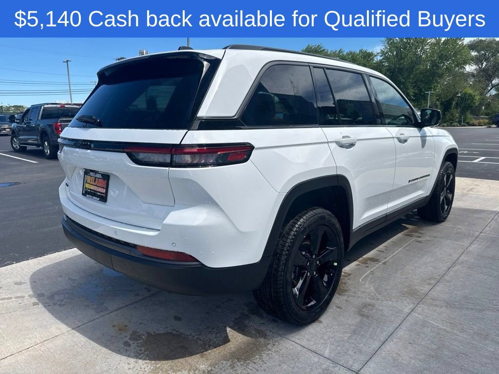 New 2026 Jeep Grand Cherokee Limited w/ Limited Altitude Package AWD/4WD image 6