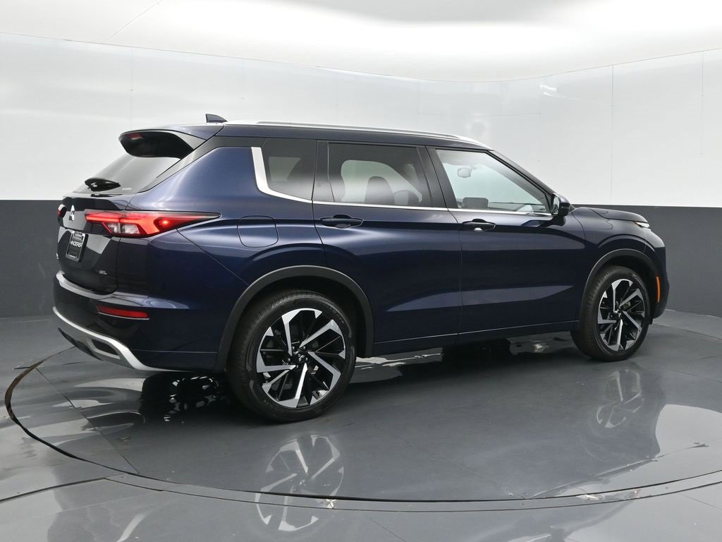 Used 2024 Mitsubishi Outlander SEL image 22