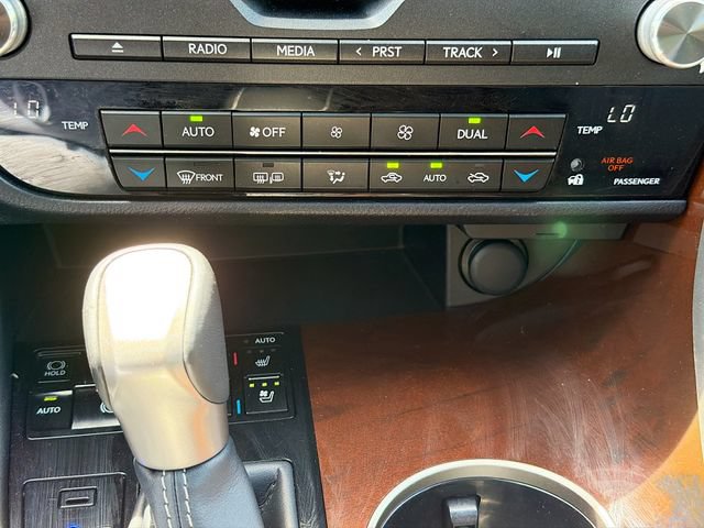 Used 2018 Lexus RX 450h AWD w/ Premium Package image 17