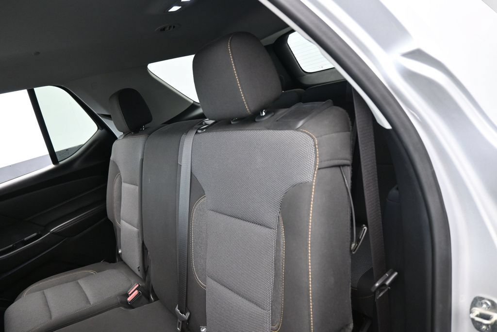 Used 2020 Chevrolet Traverse LS FWD image 28
