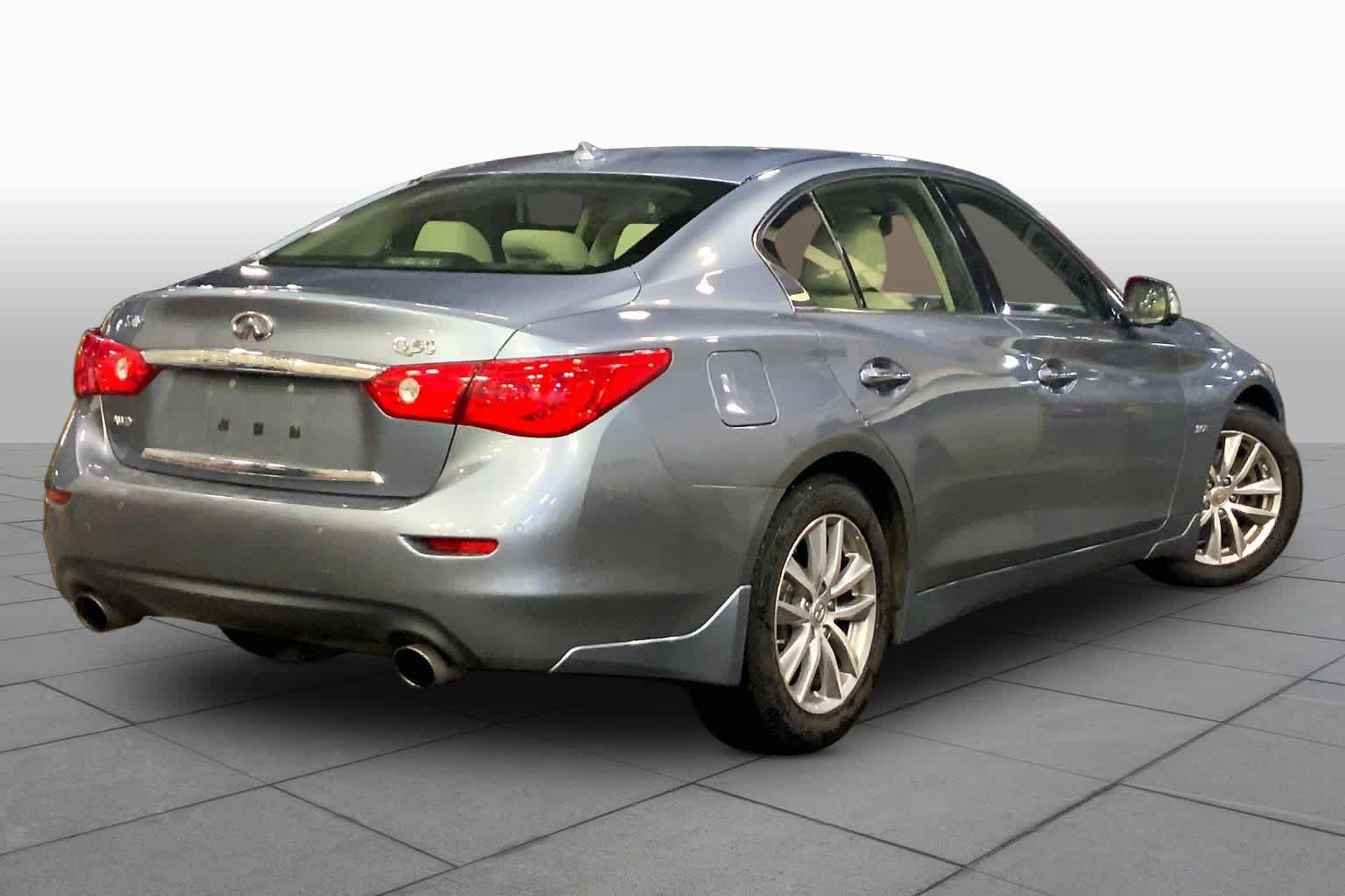 Used 2017 INFINITI Q50 3.0t Premium w/ Driver Assistance Package AWD/4WD image 13