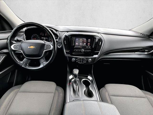 Used 2021 Chevrolet Traverse LT FWD image 16