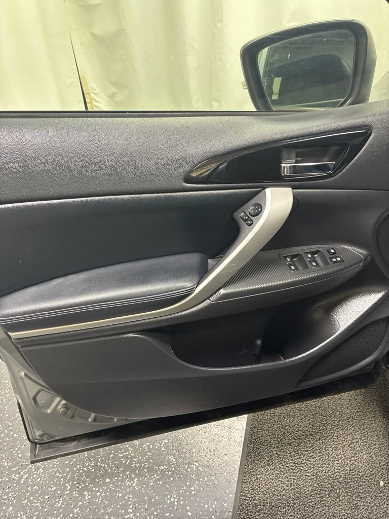 Used 2023 Mitsubishi Eclipse Cross SEL AWD/4WD image 14