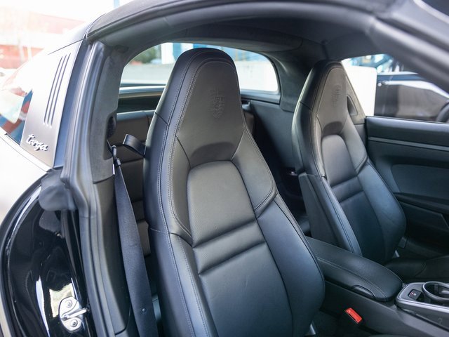 Used 2024 Porsche 911 Targa 4S w/ Premium Package image 30