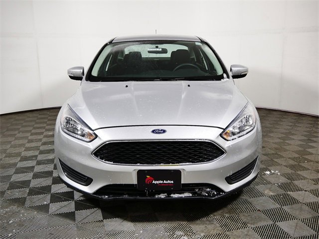 Used 2016 Ford Focus SE w/ SE Power Seat Package image 3