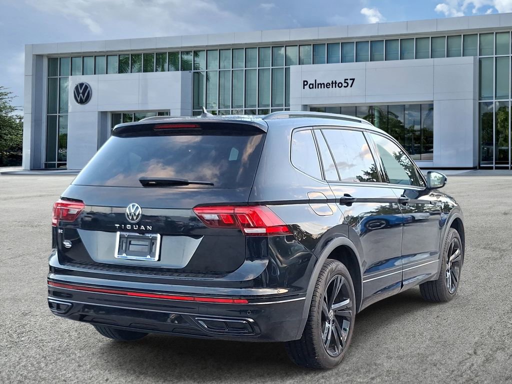 Used 2023 Volkswagen Tiguan SE R-Line image 6