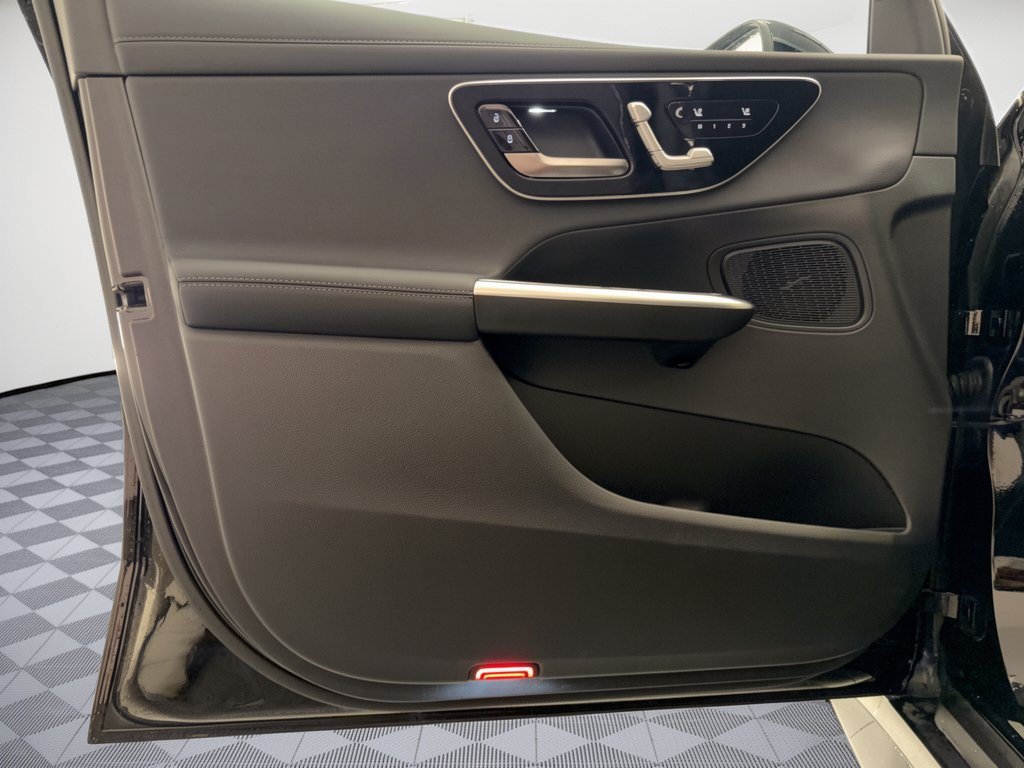 Certified 2026 Mercedes-Benz GLC 300 image 14