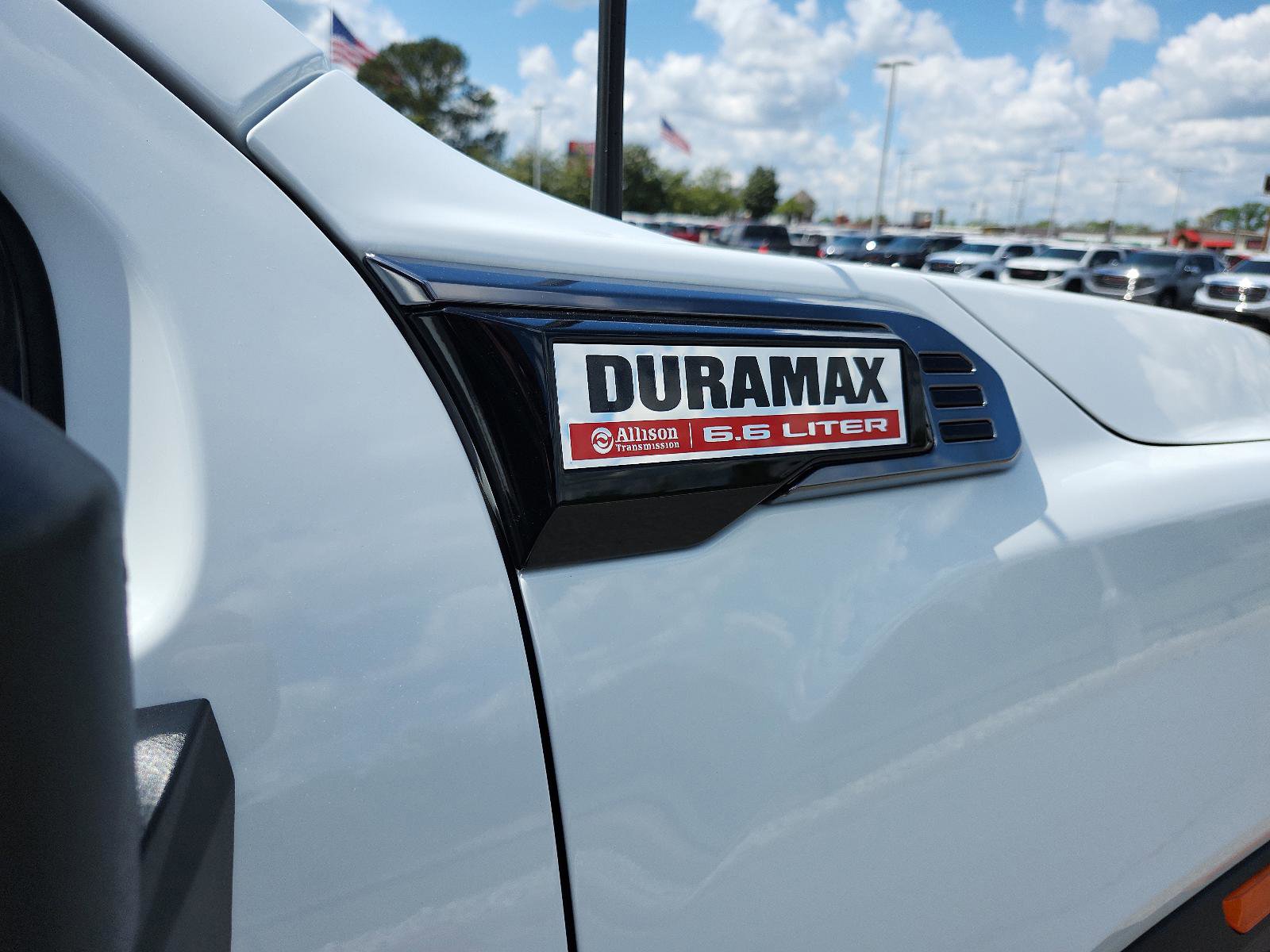 Certified 2025 GMC Sierra 2500 AT4 w/ AT4 Premium Plus Package image 8