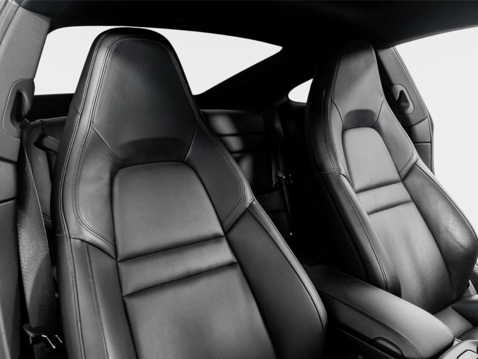 Used 2022 Porsche 911 Carrera RWD image 29