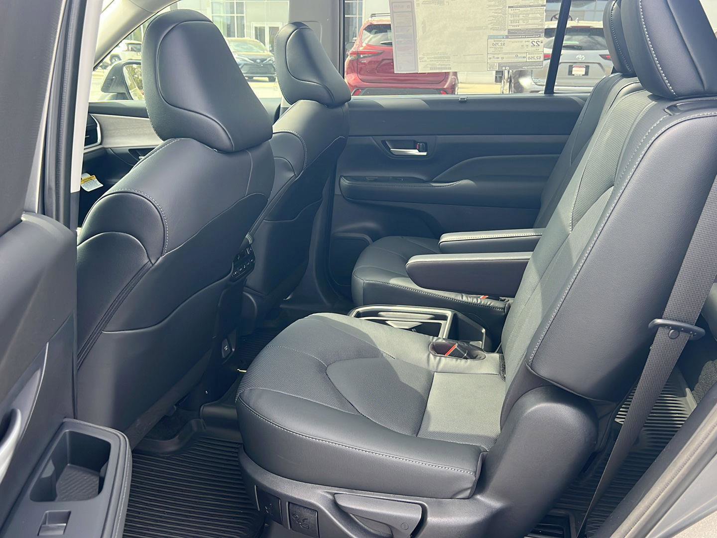 New 2026 Toyota Grand Highlander Limited image 11