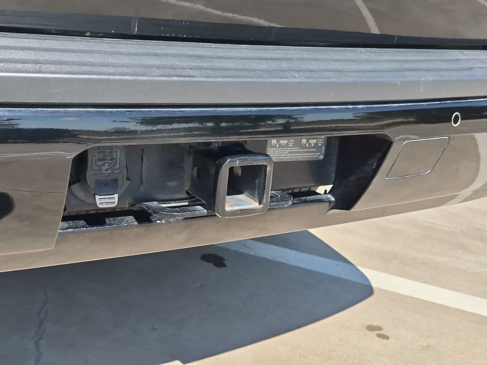 Used 2019 Chevrolet Suburban LT AWD/4WD image 33
