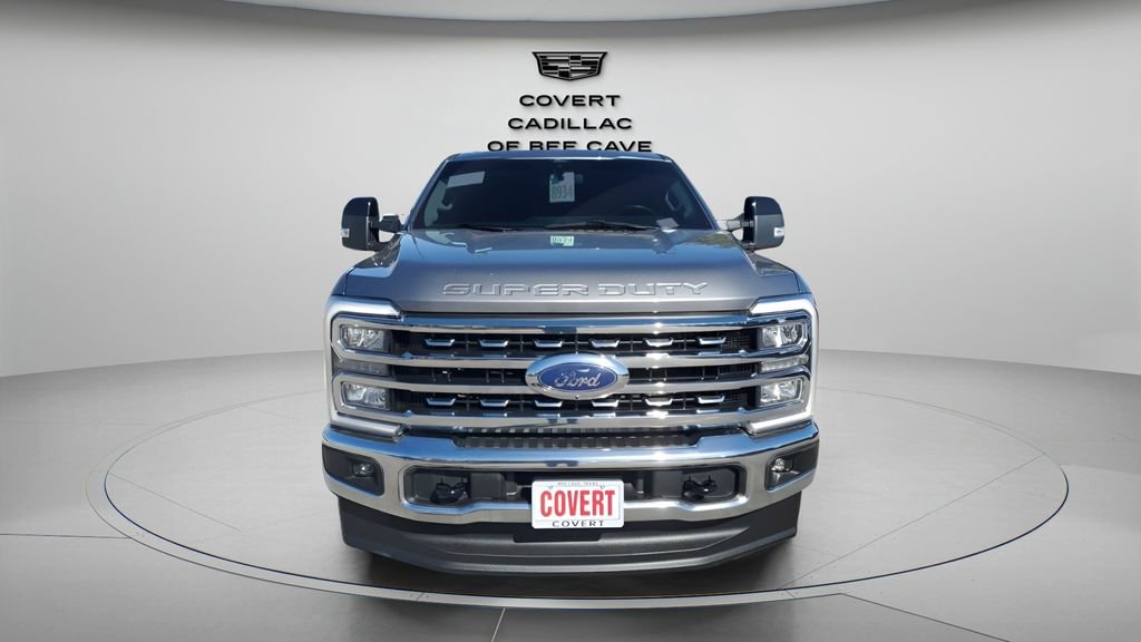 Used 2024 Ford F250 Lariat image 2