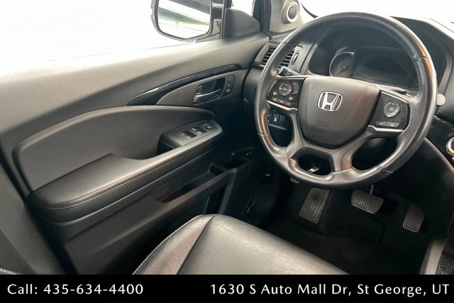 Used 2019 Honda Pilot Touring image 11