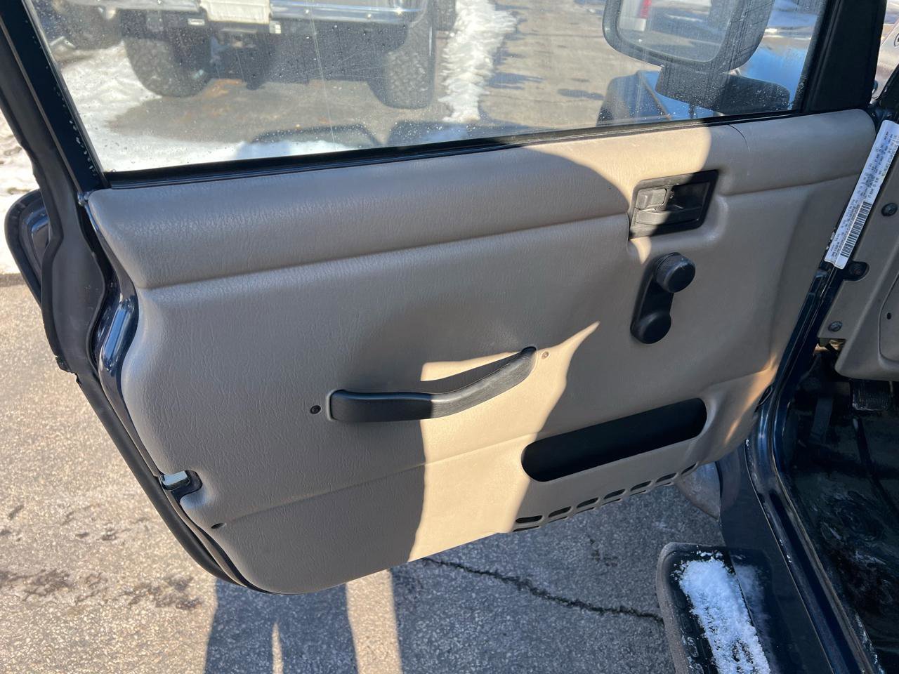 Used 2003 Jeep Wrangler Sport AWD/4WD image 13