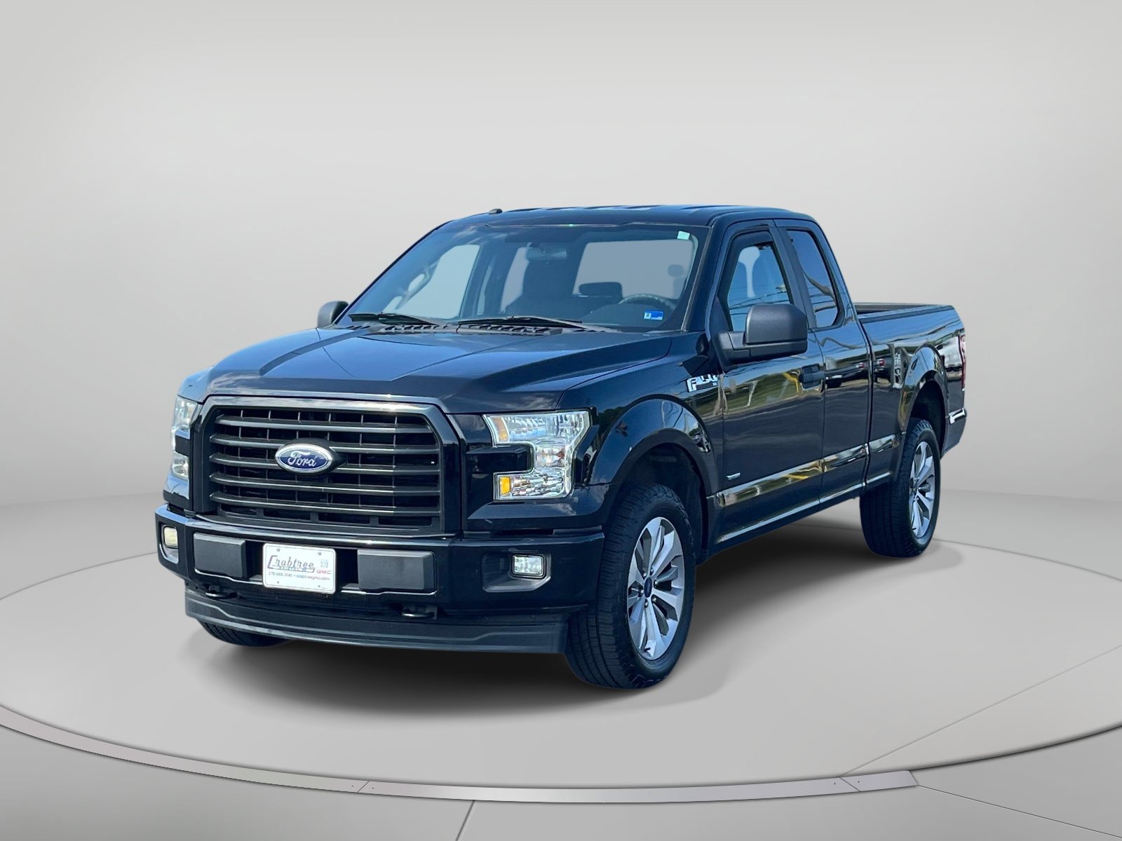 Used 2017 Ford F150 XL w/ Equipment Group 101A Mid AWD/4WD image 9
