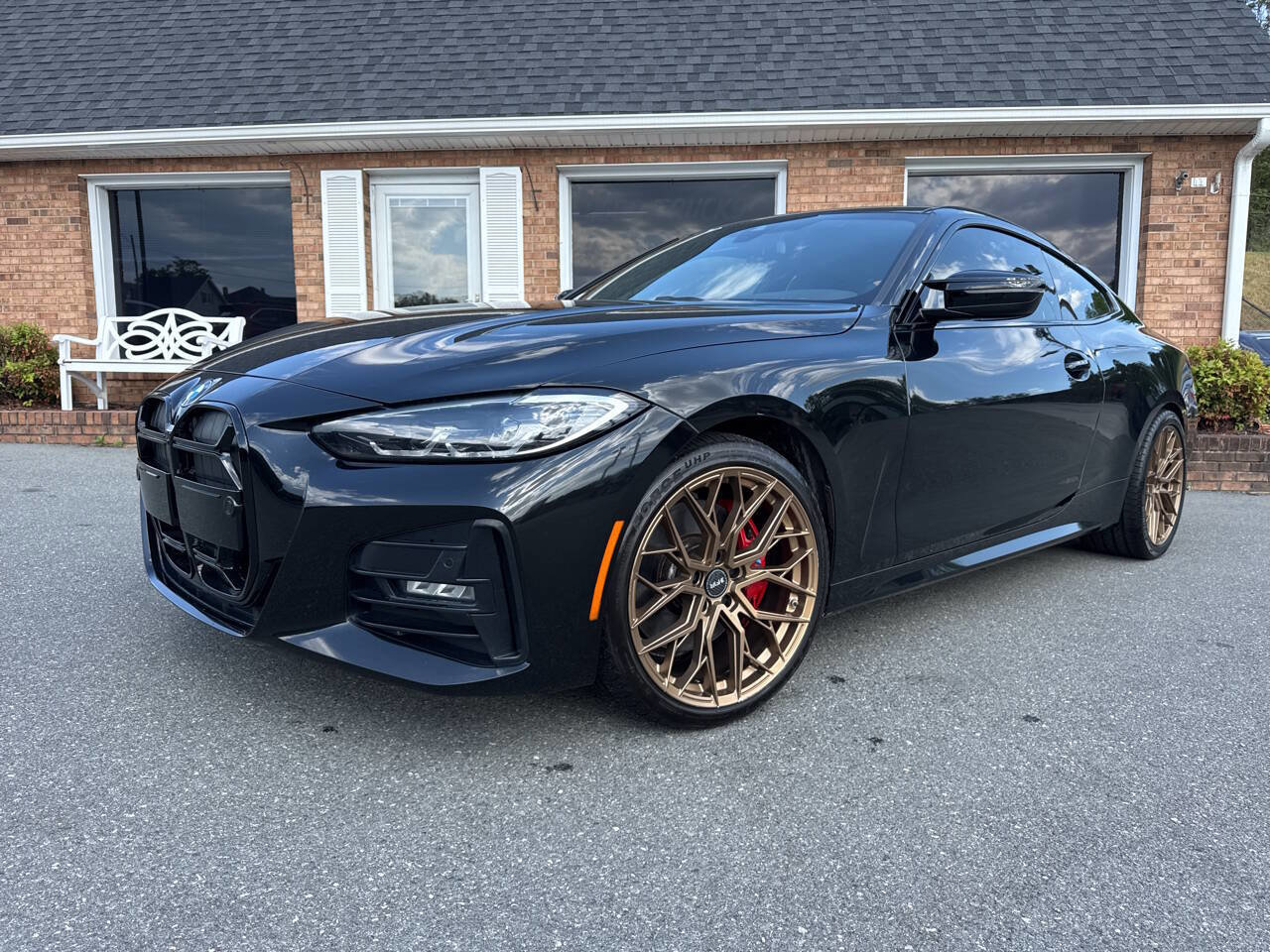 Used 2021 BMW 430i xDrive Coupe w/ M Sport Package AWD/4WD image 32