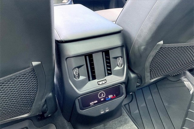 Used 2025 BMW X3 M50 w/ Premium Package image 25