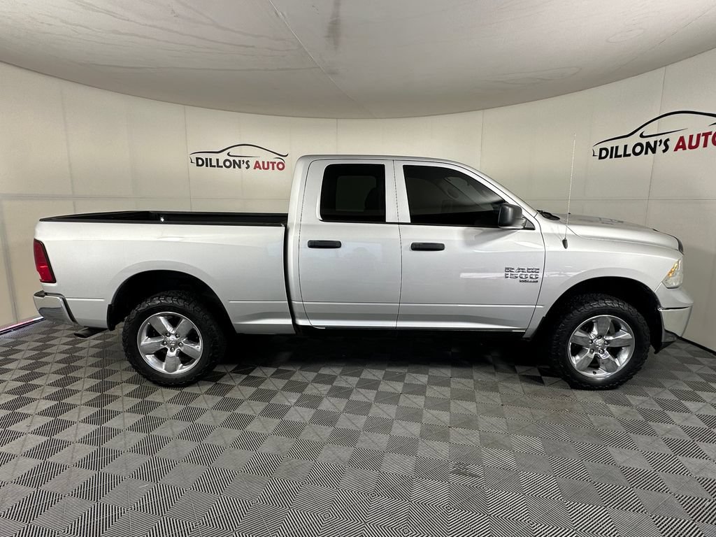 Used 2019 RAM 1500 ST w/ SXT Plus Group AWD/4WD image 8