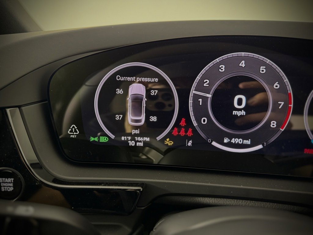 New 2026 Porsche Cayenne Coupe image 25