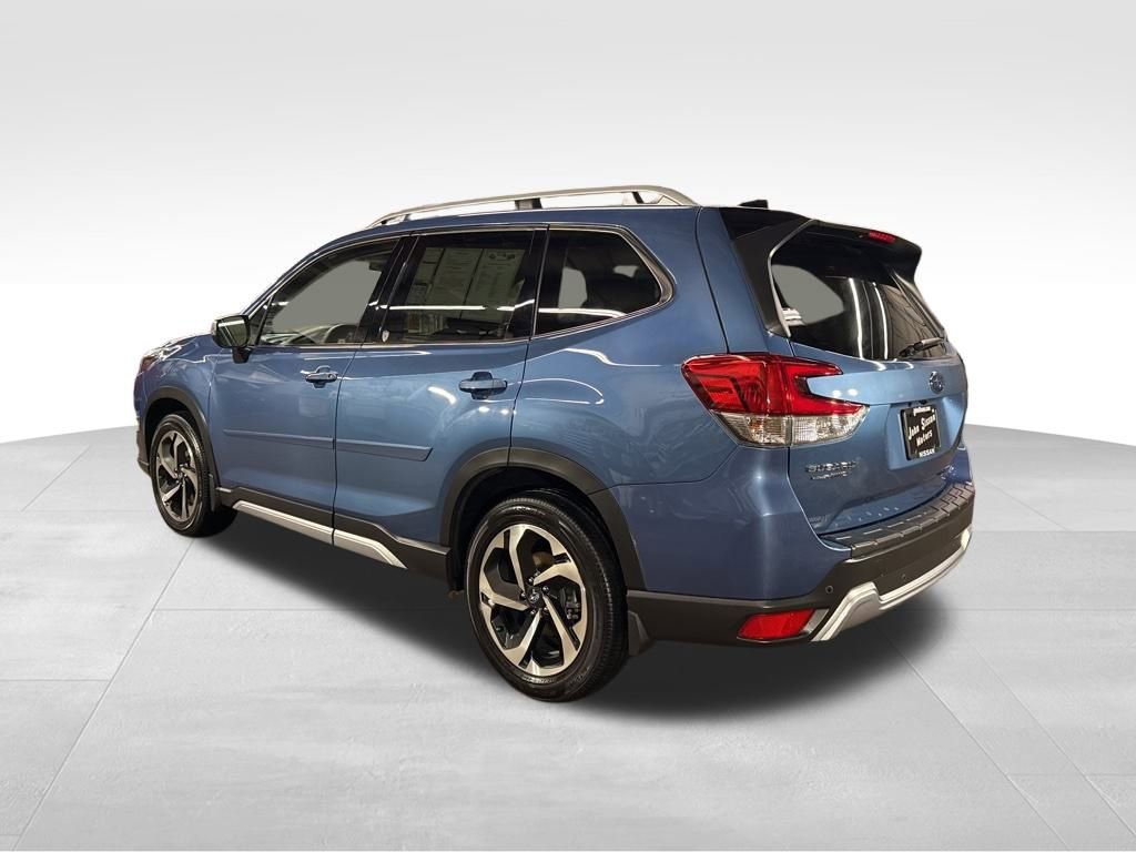 Used 2024 Subaru Forester Touring image 5