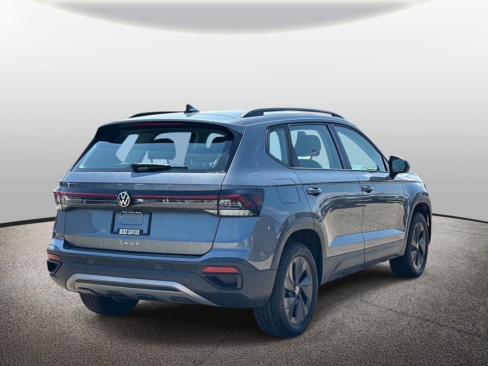 Used 2025 Volkswagen Taos S FWD image 4