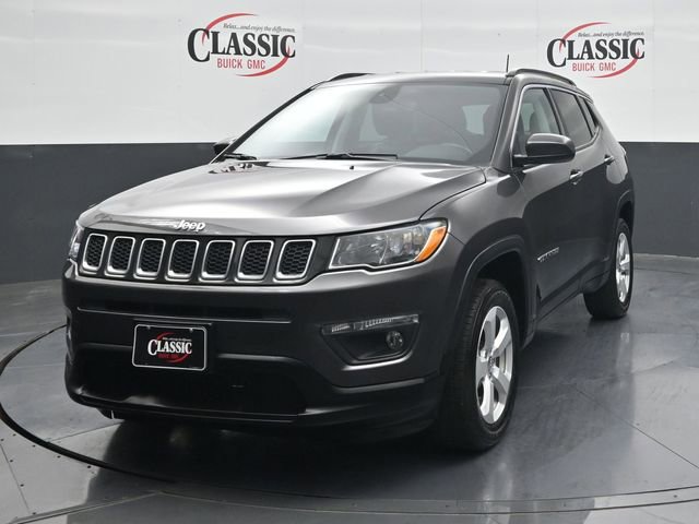 Used 2020 Jeep Compass Latitude w/ Cold Weather Group image 4