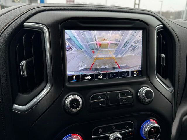 Used 2022 GMC Sierra 2500 AT4 w/ Gooseneck/5TH Wheel Package AWD/4WD image 4
