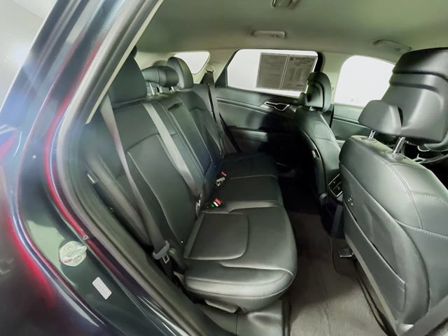 Used 2025 Kia Sportage EX FWD image 28