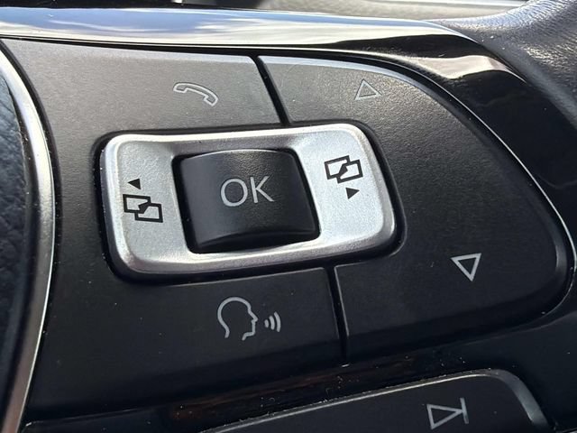 Used 2018 Volkswagen Passat 2.0T SE FWD image 27