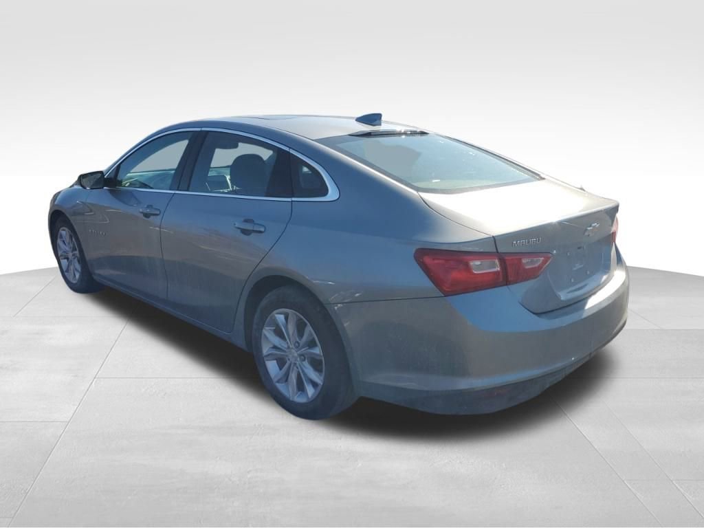 Used 2023 Chevrolet Malibu LT image 4