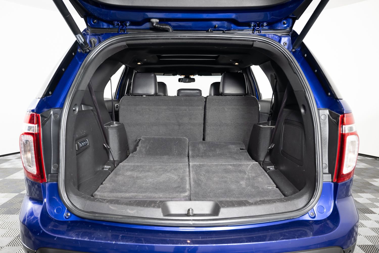 Used 2013 Ford Explorer Limited image 20