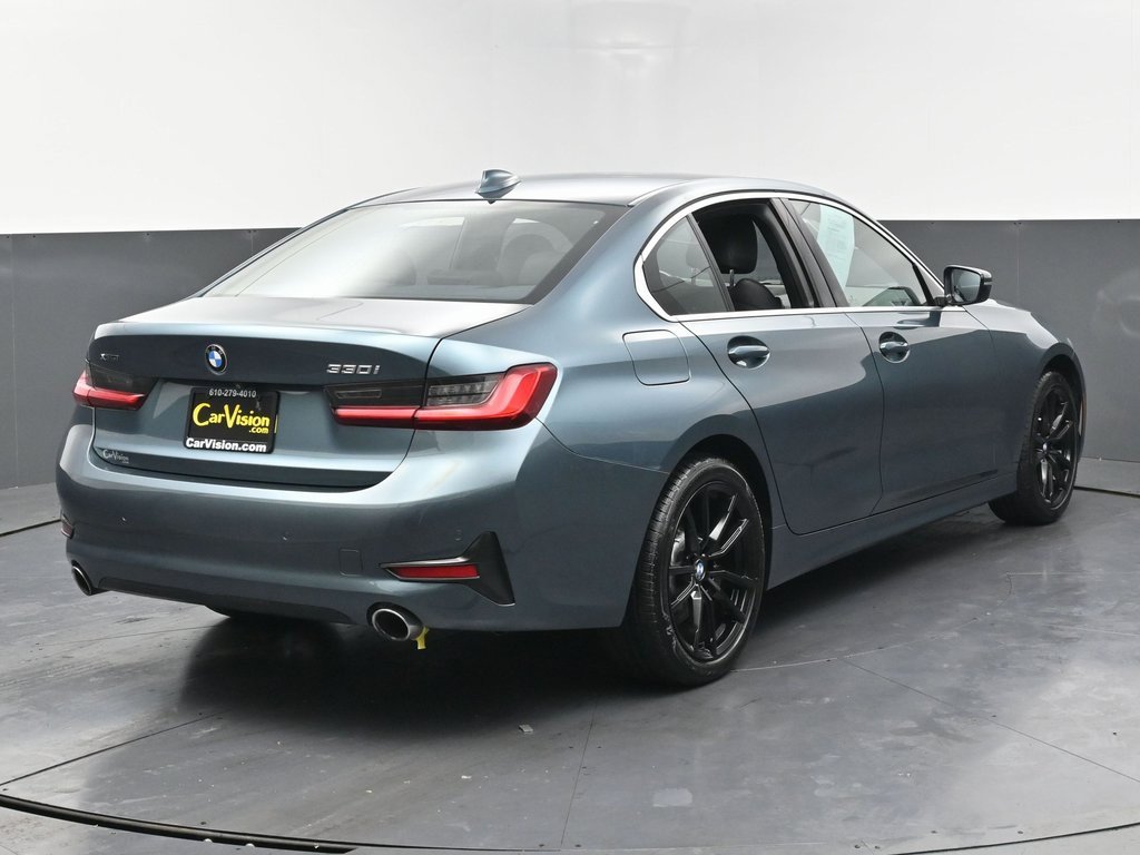 Used 2021 BMW 330i xDrive Sedan w/ Convenience Package image 5