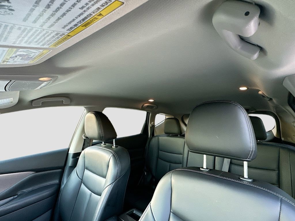 Certified 2023 Nissan Murano SV w/ SV Midnight Edition Package image 22