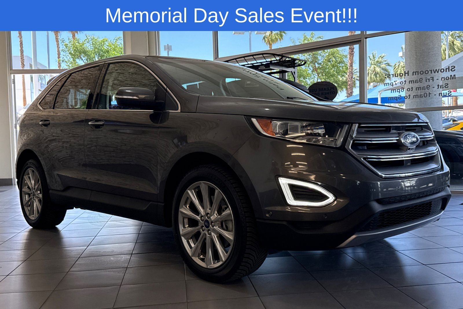 Used 2018 Ford Edge Titanium w/ Equipment Group 302A AWD/4WD image 7