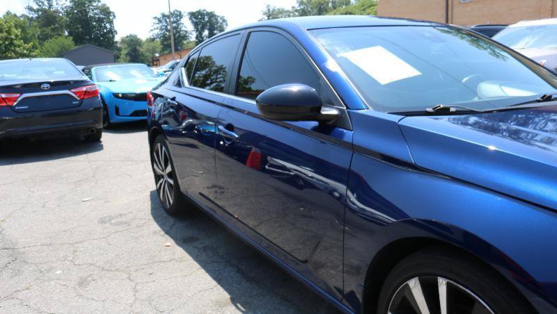 Used 2020 Nissan Altima 2.5 SR FWD image 3