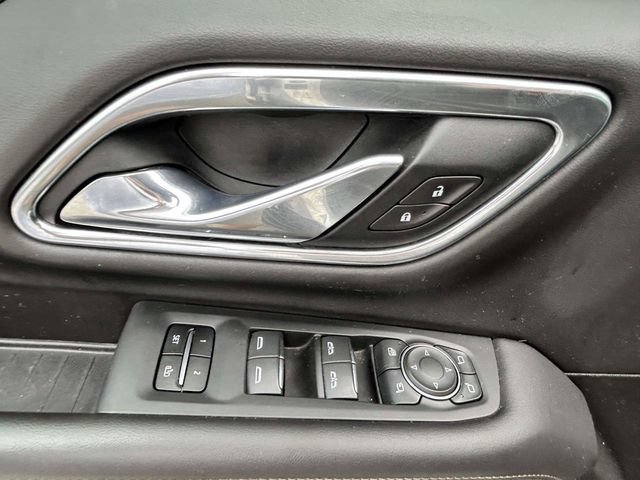 Used 2021 Chevrolet Suburban High Country RWD image 13