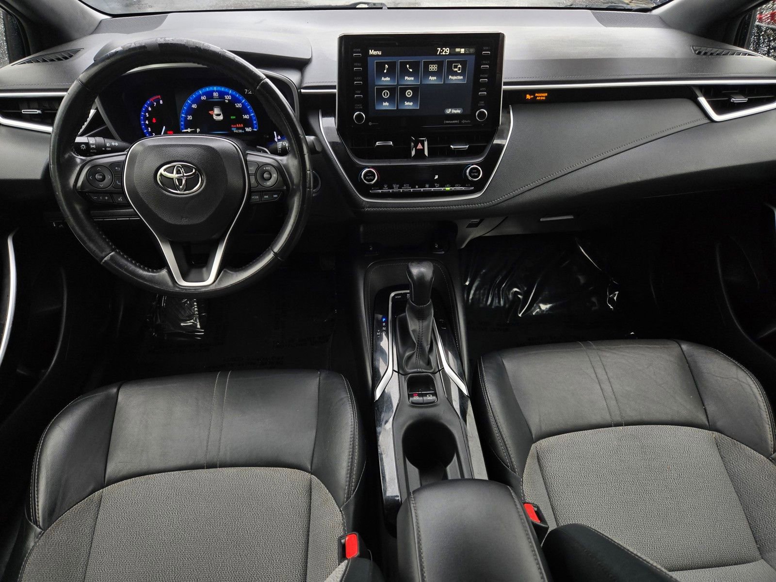 Used 2022 Toyota Corolla XSE image 12